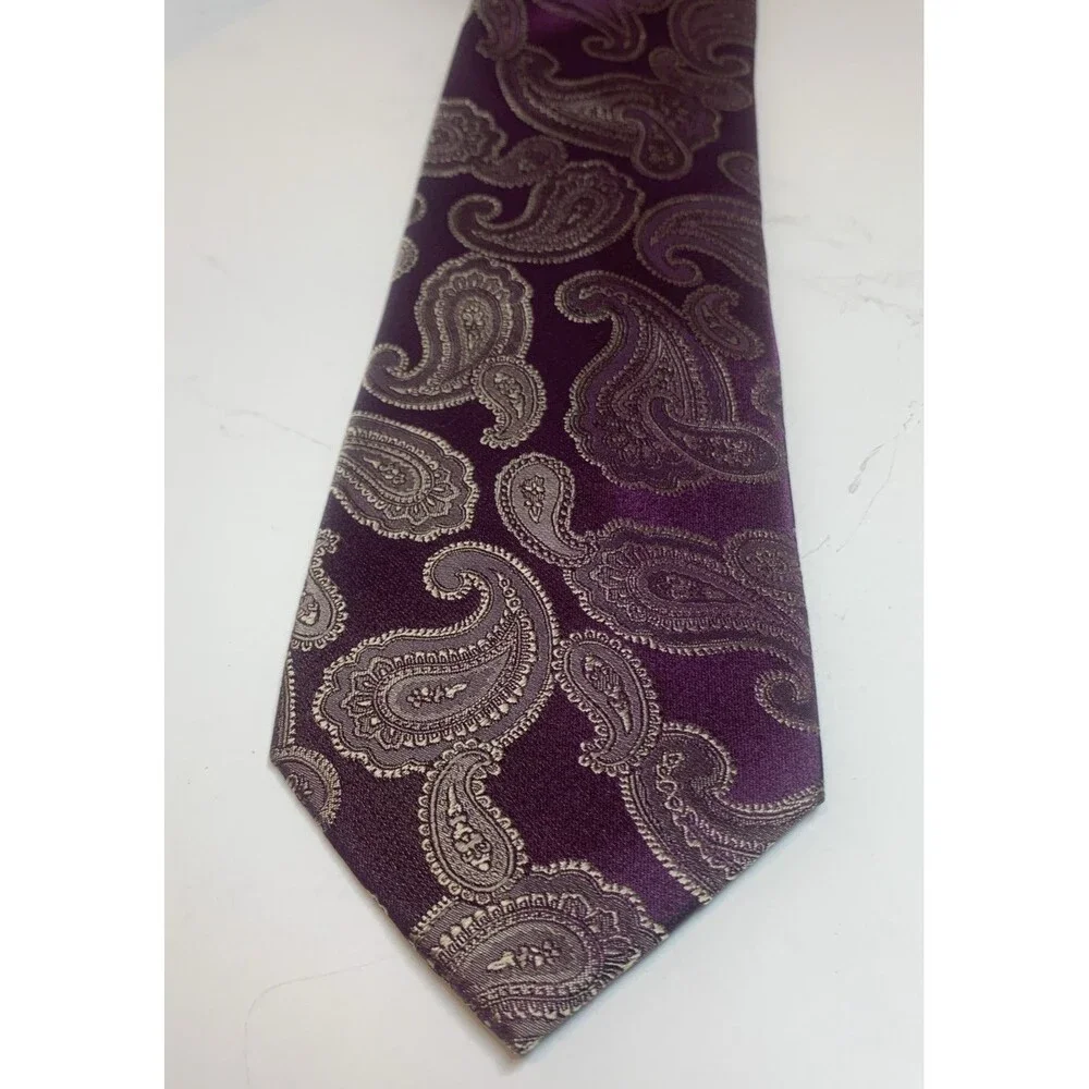 Paul Fredrick 100% Silk Tie Purple Paisley Print 58”X3.5” Designer Business